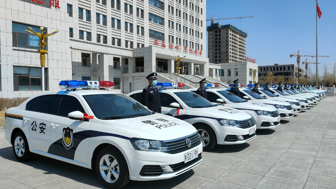 内蒙古开鲁县公安局举行警车集中发放仪式组图