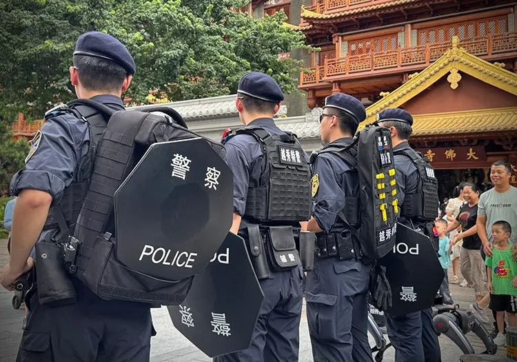 十五运安保装备『野潍金刚盾』