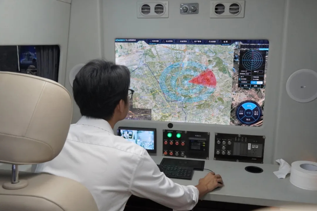 新品 | 电磁+激光,新款无人机双反制车新疆首秀 新品 | 电磁+激光,新款无人机双反制车新疆首秀