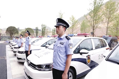 贵州遵义红花岗公安分局配备执法执勤用车(图)