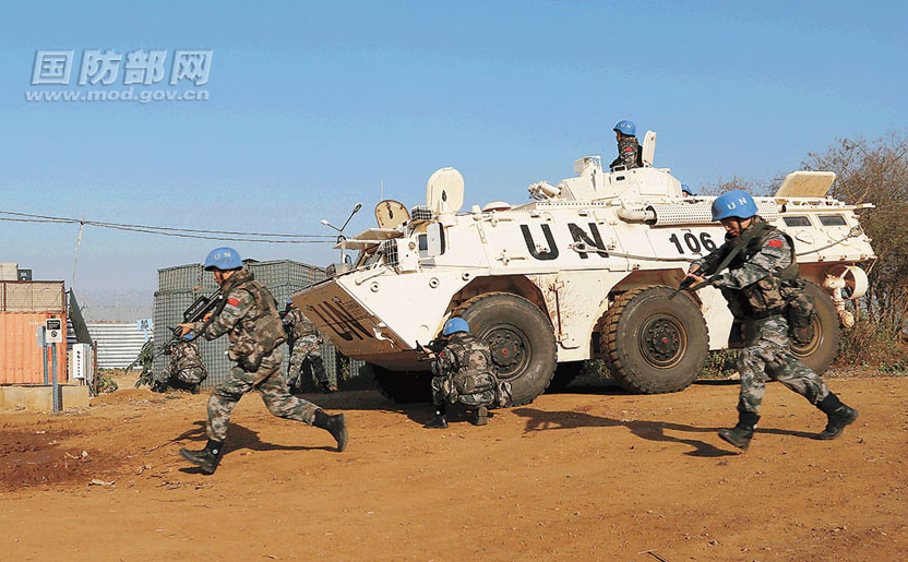 中国赴南苏丹维和步兵营举行新年度首次应急演练(图)