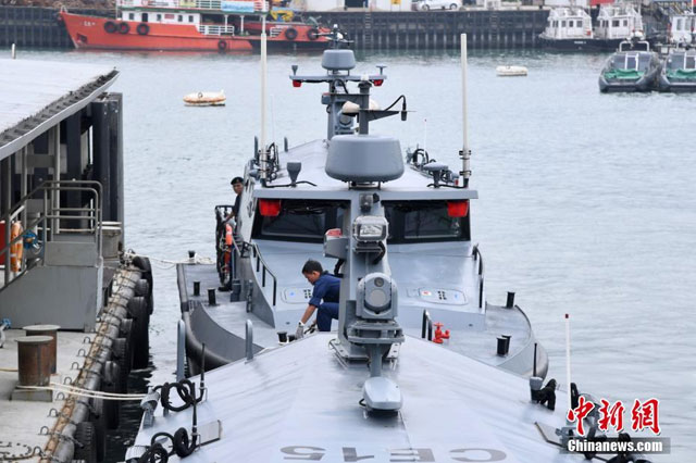 中国香港海关购入4艘高速截击艇打击海上走私活动(组图)
