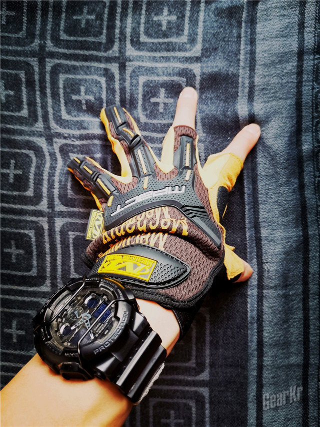 精密机械的战术装甲—MECHANIX WEAR Learther Framer露指手套(组图)