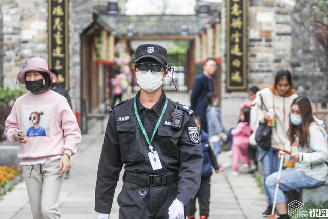 新品|中国黑科技：浙江杭州景区用上智能测温AR眼镜 保安看你一眼便知你体温(组图)