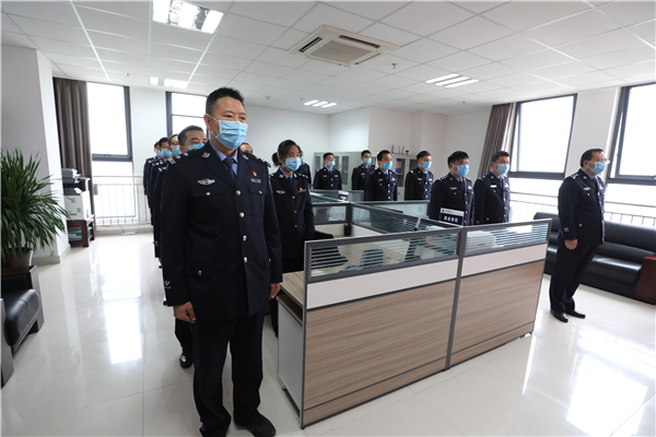 河南省南阳市第一家县级反诈中心在西峡县公安局挂牌成立(组图)