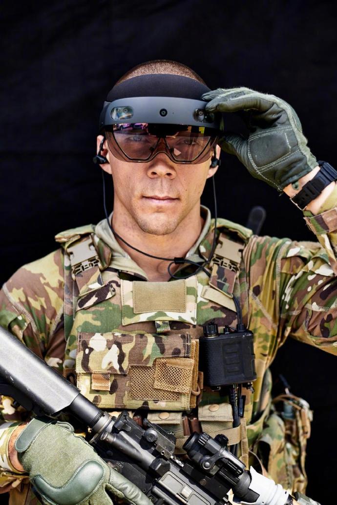 美陆军10万部AR眼镜即将装备 人人都是“钢铁侠”(组图)