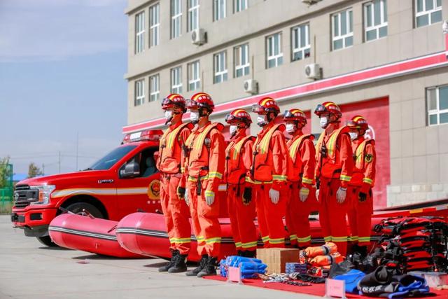 新疆博州消防救援支队开展抗洪抢险暨水域救援实战拉动演练(组图)