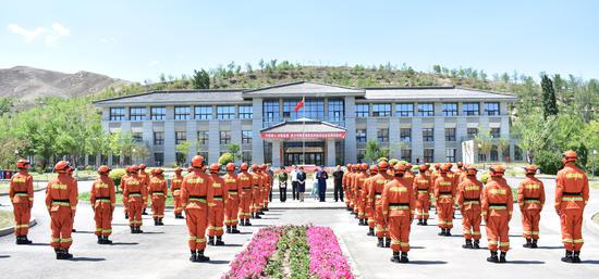 新疆森林消防总队特勤大队隆重举行靠前驻防出征仪式(组图)