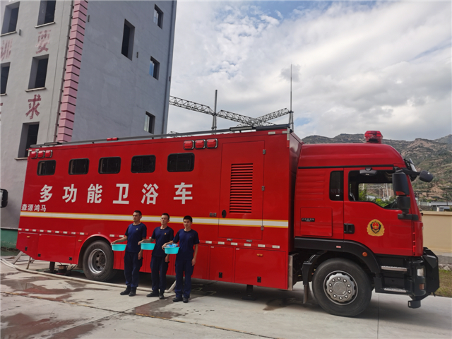 甘肃陇南：全系列战勤保障装备上岗   筑牢抗洪救灾前线“保障盾”(组图)