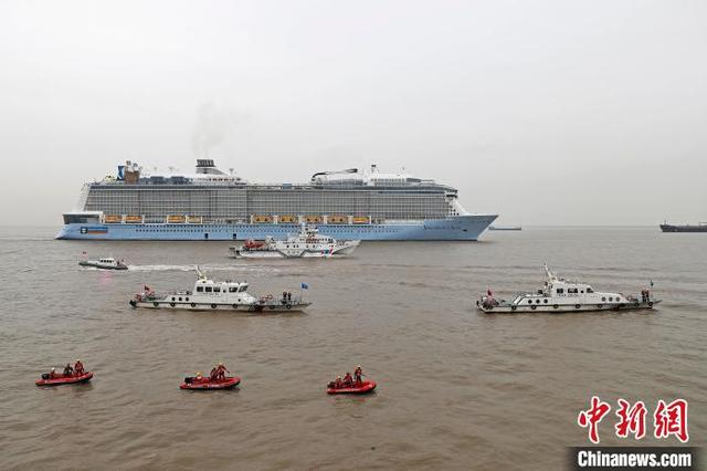 2020年海上紧急医疗救援专项演练在上海举行(组图)