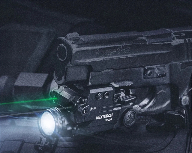 弱光环境下射击的必备装备之一，WL30三合一枪灯(组图)