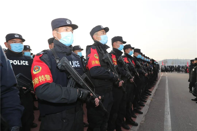 山东省公安特巡警（鲁中战区）跨区域集结拉动训练在济南成功举办(组图)