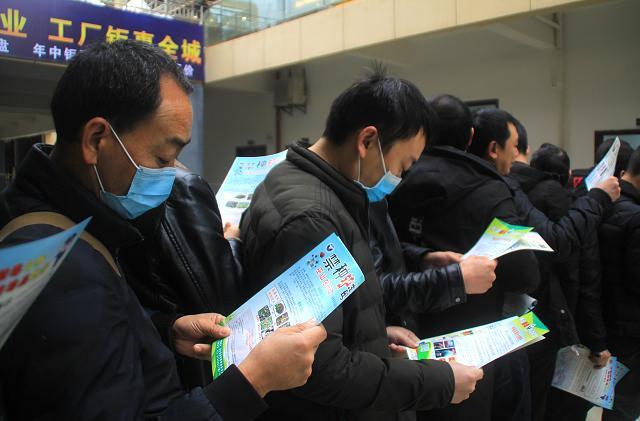 重庆巫山：毛发检测设备投用 禁毒防线再添利器(组图)