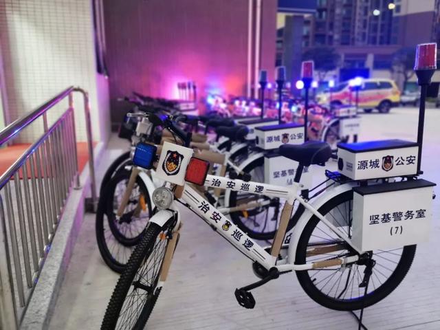 广东省河源市源城公安首批警用自行车上岗组图