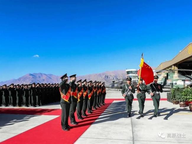 中国版“黑鹰”上高原了！西藏军区陆航旅列装的直-20首次公开亮相(组图)
