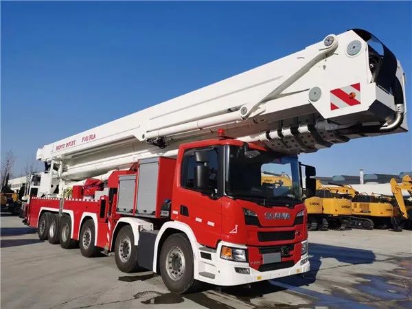 全球最高！101米消防车即将在山东济南“上岗”(组图)