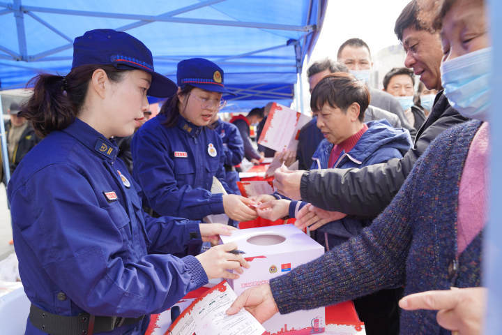 这些器材要看仔细！浙江启动“3·15”消防产品宣传日活动(组图)