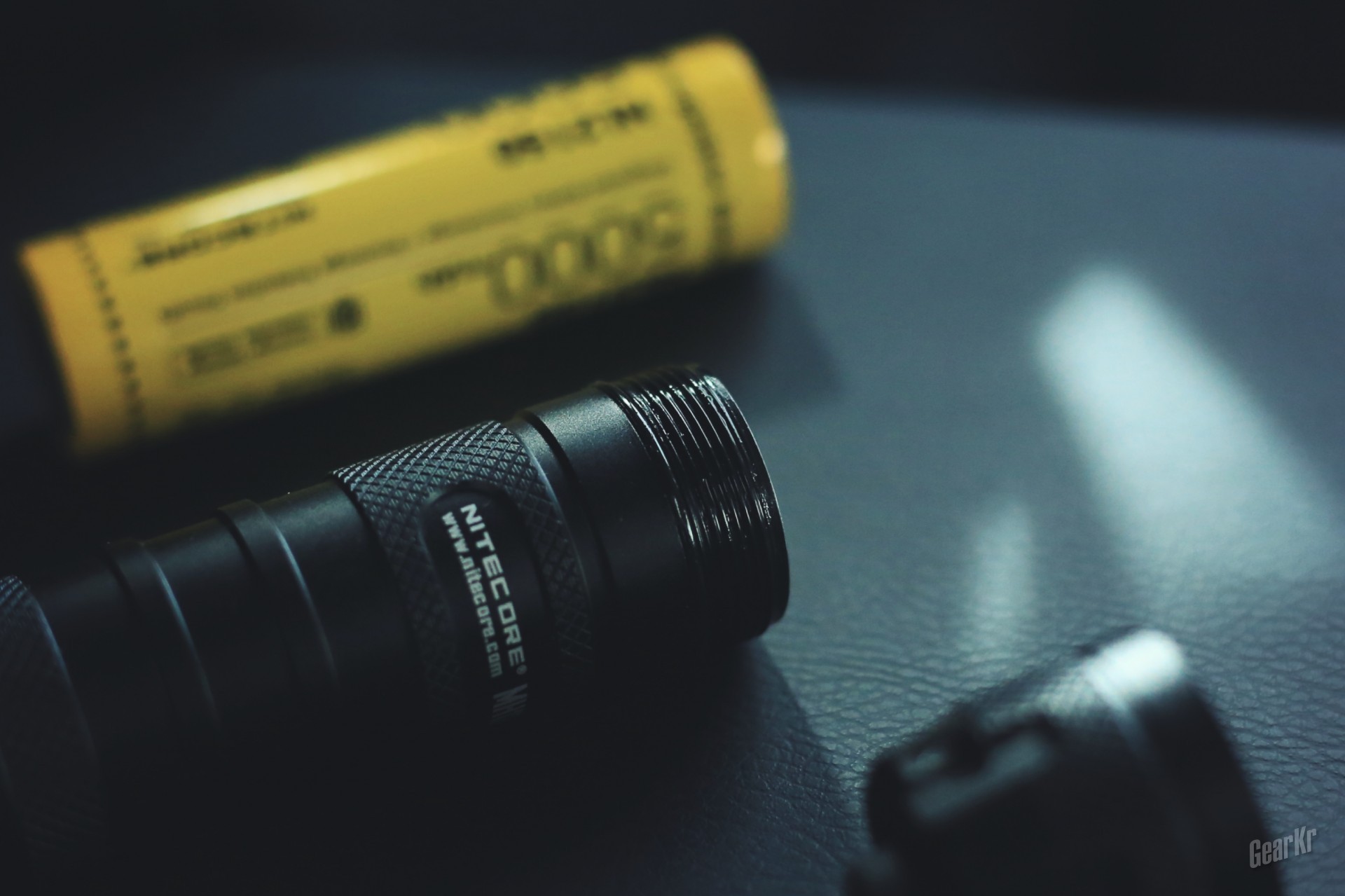 持续升级，贴近全能——NITECORE MH12S多功能手电(组图)