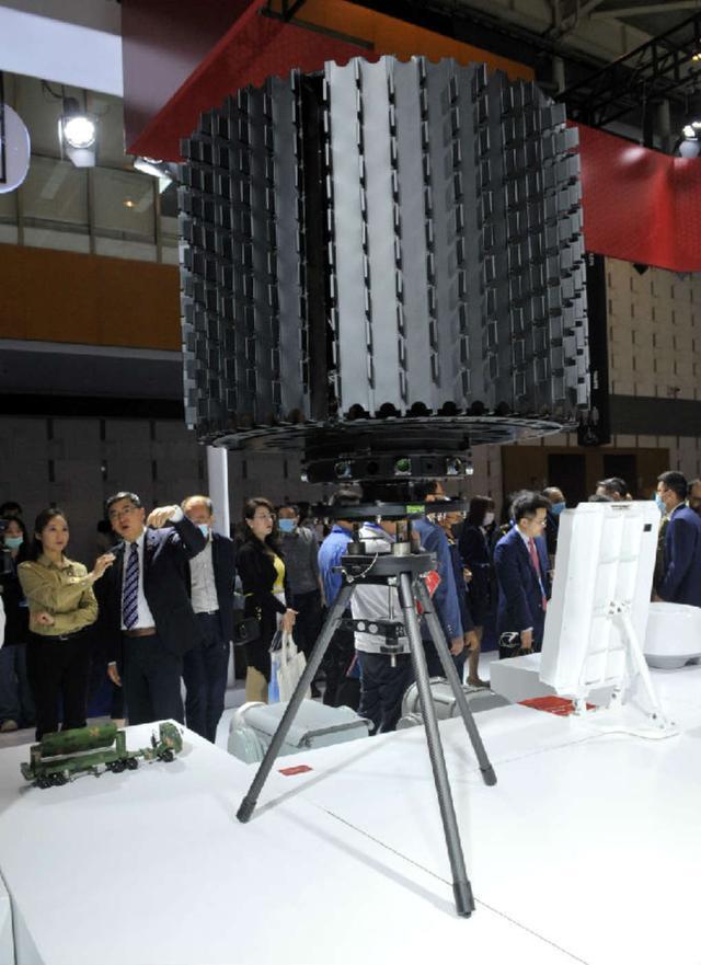 第九届世界雷达博览会在江苏南京开幕(组图)