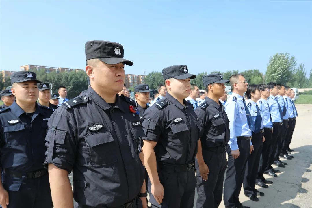 内蒙古通辽市人民警察训练中心揭牌成立(组图)