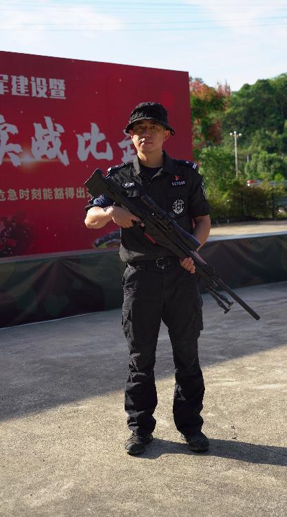 90米外狙击击中1.8厘米！浙江杭州最强的特警狙击手们展开“最强对决”！(组图)
