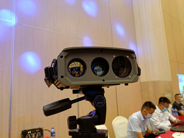 揭秘战场单兵通信装备，“天眼”数字化单兵作战系统亮相2021第五届特种装备行业高峰论坛