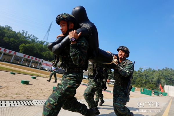 武警广东总队执勤第二支队开展多课目实战化训练(组图)