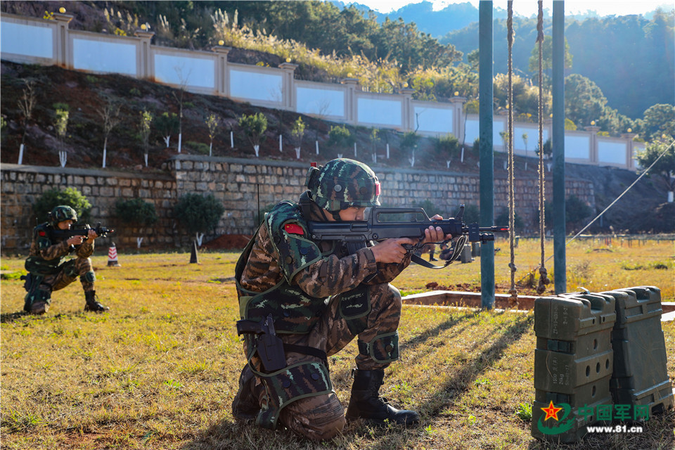 武警云南总队闻令而动，掀起新年度军事训练热潮(组图)