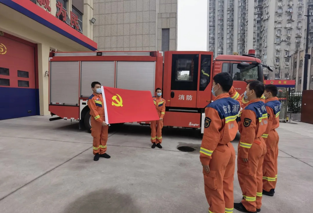 面对疫情，上海静安消防的“蓝朋友”主动请战，还成立了突击队(组图)