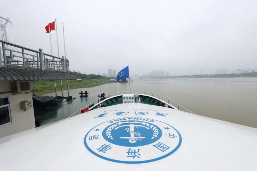 湖南省益阳市首艘吨位最大的海事巡逻艇交付使用(组图)