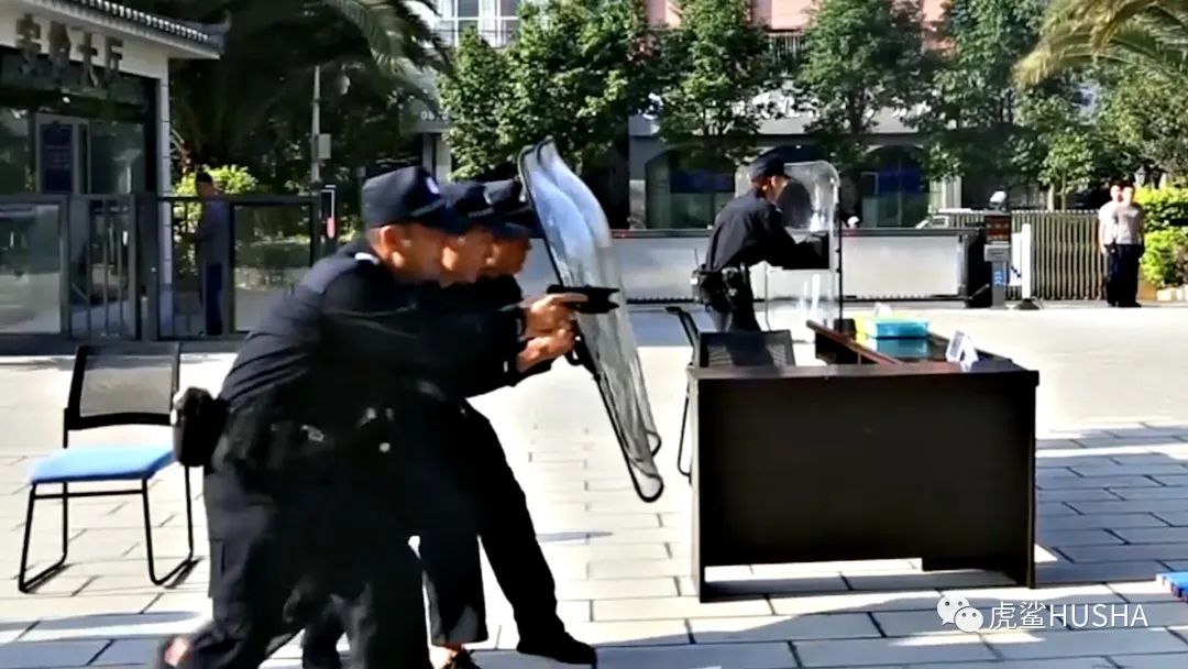 以战代练！聚焦司法警察电击器配发，共同筑牢法院警务安全防线！