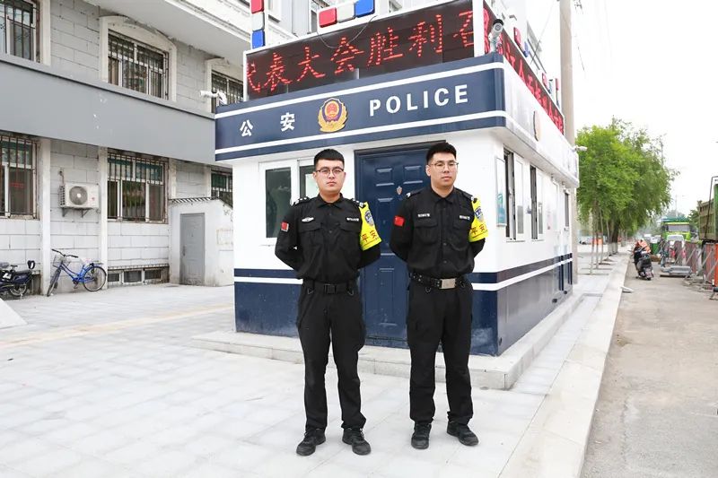 黑龙江佳木斯：40个街面警务室助力全域防控(组图)