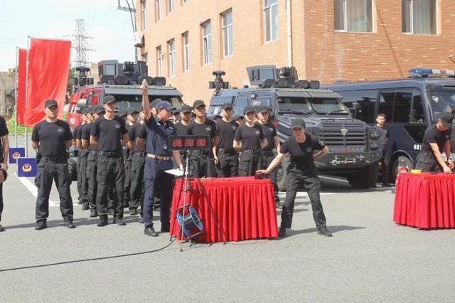 吉林省长春市公安局举行警务实战教官比武竞赛(组图)