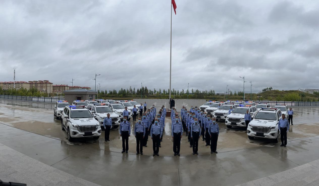 内蒙古大兴安岭森林公安机关举行执法执勤车辆发放仪式(组图)