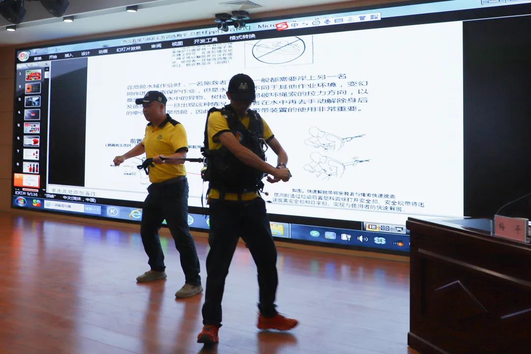 甘肃省森林消防总队水域救援教练员培训(组图)