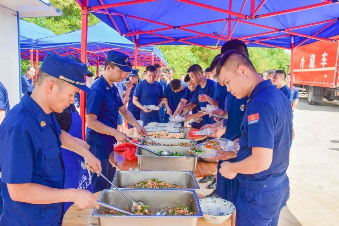 实战练精兵 | 湖南衡阳消防举行森林火灾扑救战勤与应急通信保障演练(组图)