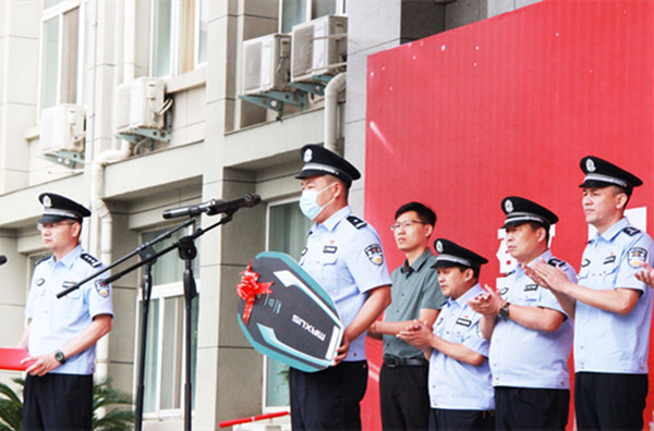 河南省周口市商水县公安局举行新警用车辆集中发放仪式(组图)
