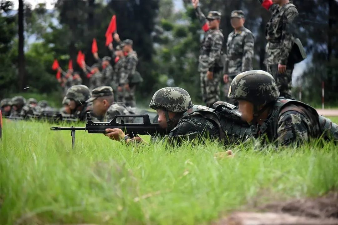 高精度射击训练黑科技强势来袭！轻武器射击训练系统