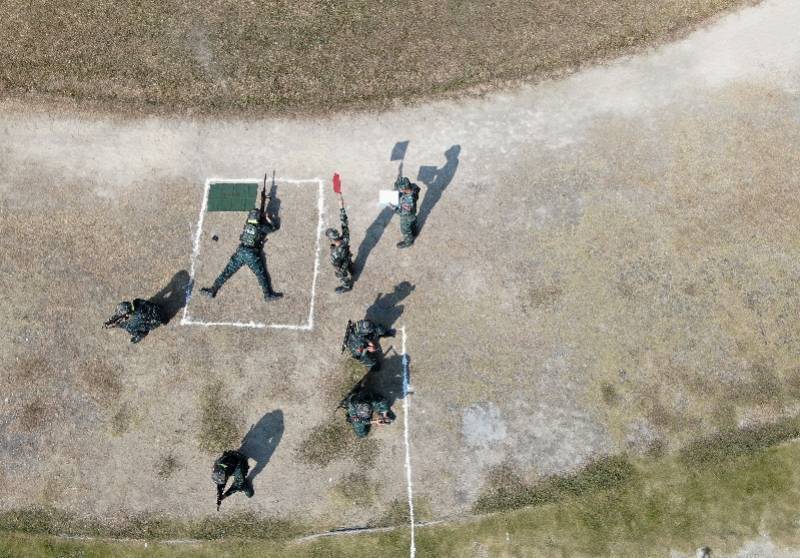 直击广东深圳武警特战队员训练现场！对标实战强化练兵备战(组图)