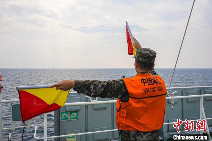 中越海警开展2022年第二次北部湾海域联合巡航(组图)