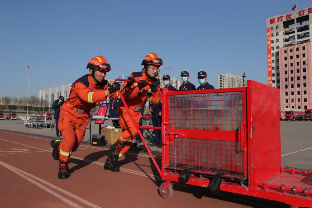 山西省消防救援总队2022年度“火焰蓝”装备维护员职业技能比武竞赛超燃“上线”！(组图)