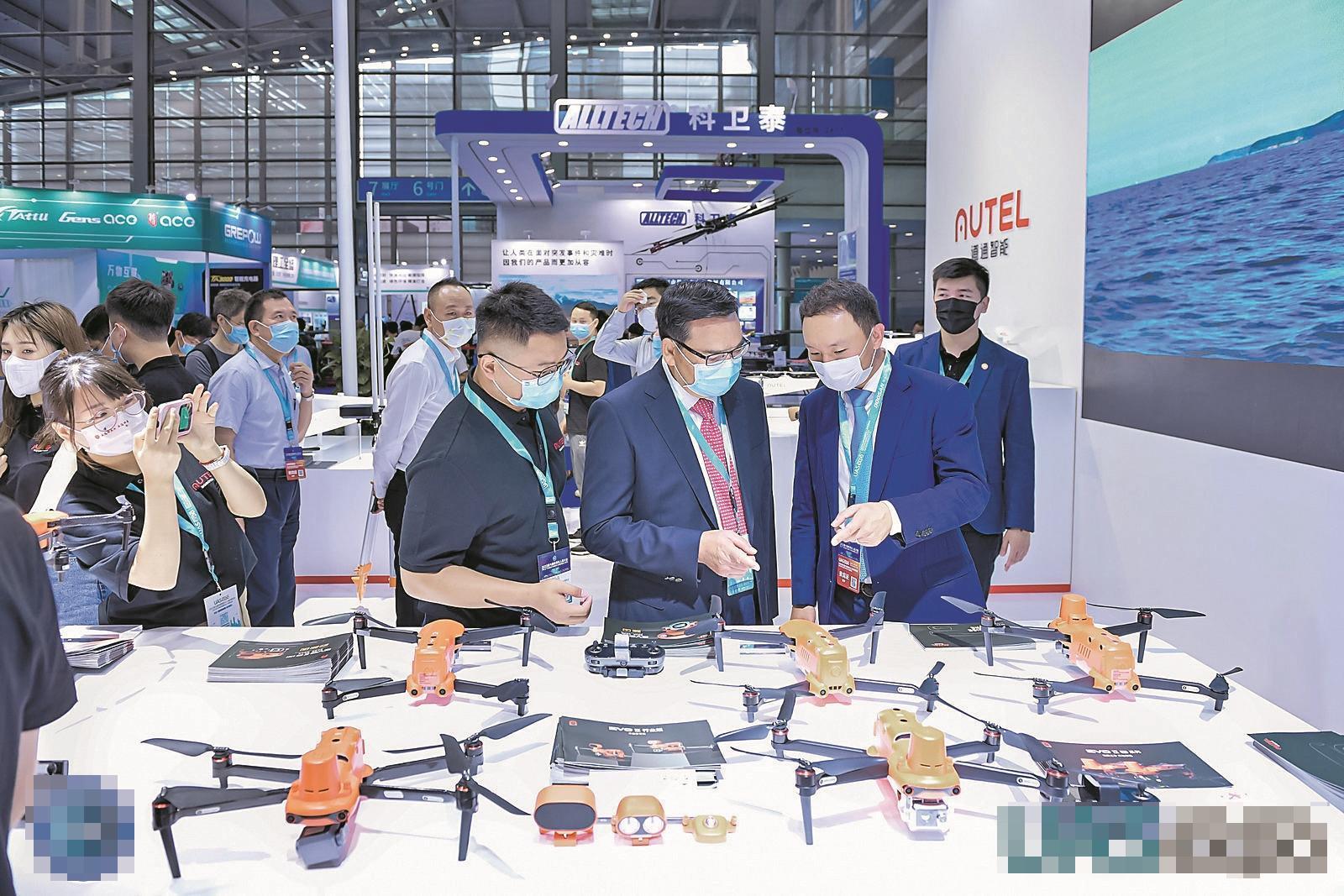 第七届世界无人机大会将于6月在广东深圳召开 载人无人机将亮相(图)