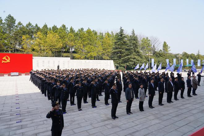 新形象 新使命 新征程：浙江省文化市场行政执法队伍举行统一着装集体出征(组图)