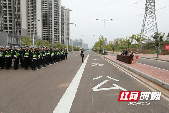 硬核“充电”！湖南衡阳公安交警实战考核炼精兵(组图)