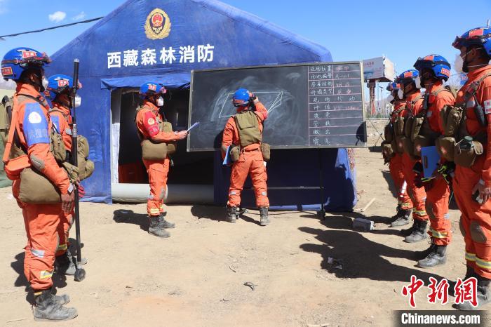 西藏森林消防总队推进防灾减灾实战练兵(组图)