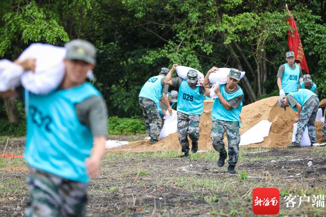 海南海口举办首届应急能力技能竞赛 8支基层救援队伍激烈角逐(组图)