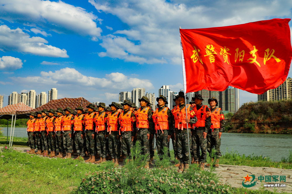 乘风破浪！看武警资阳支队开展实战课目演练