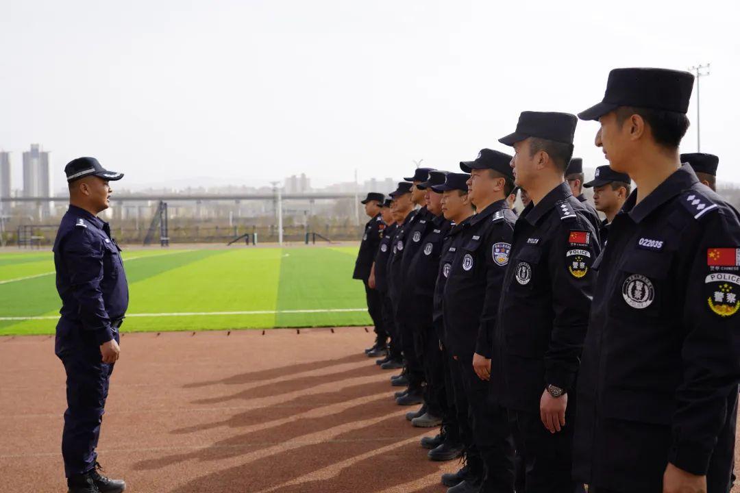 青海海东：忠实践行使命，锤炼强警利剑(组图)