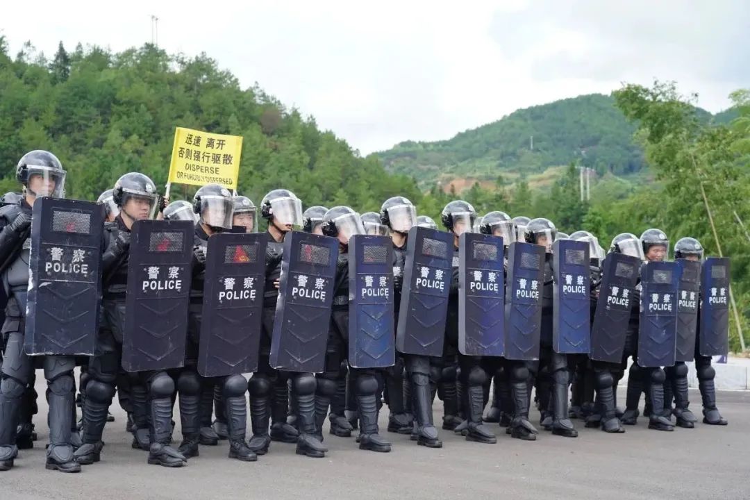 直击现场！福建宁德公安特警跨区域拉动增援实战演练重磅来袭(组图)