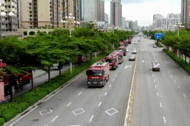 广西消防高层建筑跨区域灭火救援实战演练在玉林举行(组图)